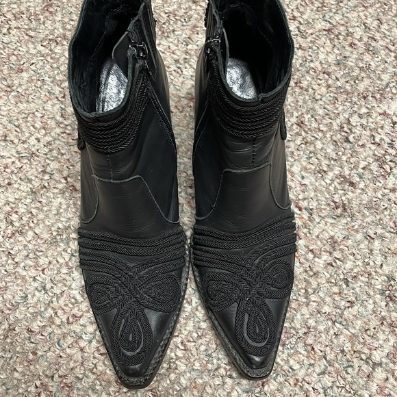 Jeffery Campbell boots - Picture 5 of 11